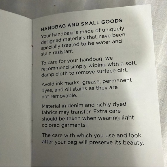 NWT Michael Kors Jet Set Medium Carryall Saffismo Brown Signature Tote Bag NWT - Picture 13 of 16